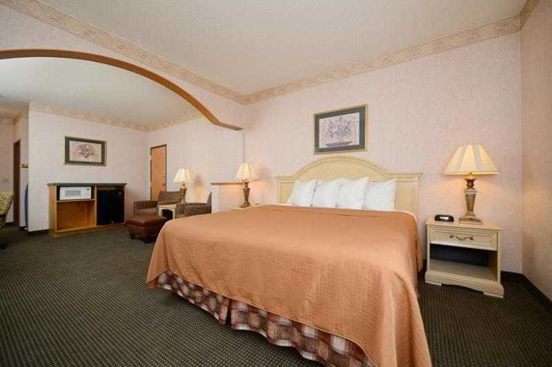 Best Western Circus City Inn Peru Exterior foto